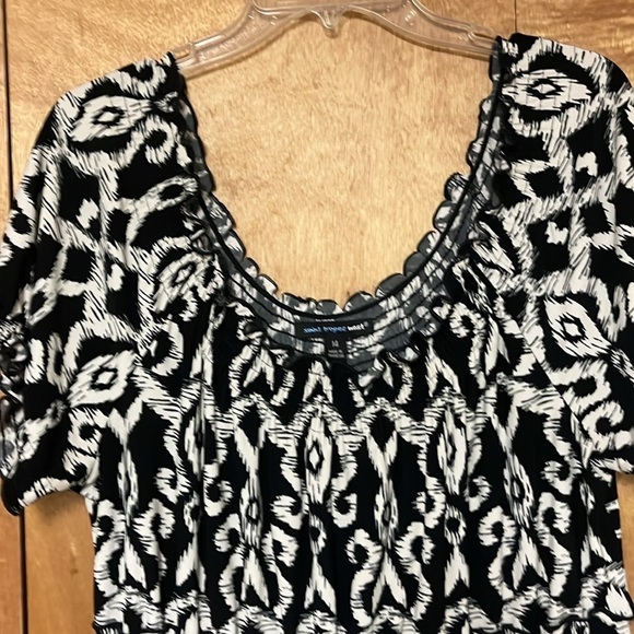 Saint Tropez West Dress - Picture 2 of 4